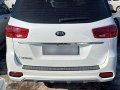 Фото авто Kia Carnival