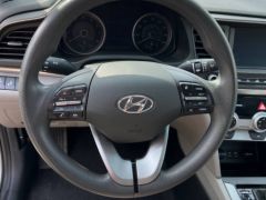 Сүрөт унаа Hyundai Elantra