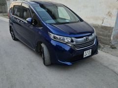 Фото авто Honda Freed