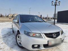 Фото авто Honda Accord