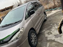 Сүрөт унаа Toyota Estima