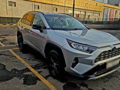 Сүрөт унаа Toyota RAV4