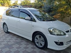 Сүрөт унаа Toyota Ipsum