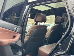 Photo of the vehicle BMW X5