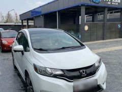 Фото авто Honda Fit