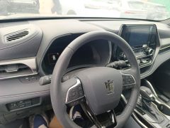 Фото авто Toyota Crown Kluger