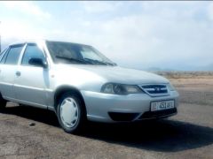 Сүрөт унаа Daewoo Nexia