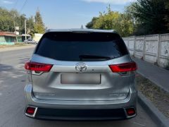 Сүрөт унаа Toyota Highlander