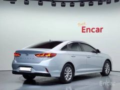 Photo of the vehicle Hyundai Sonata