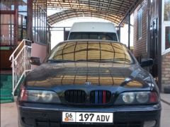 Фото авто BMW 5 серии