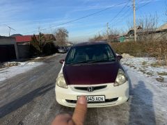 Сүрөт унаа Honda Fit