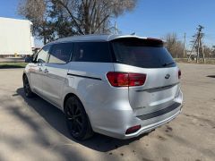 Фото авто Kia Carnival