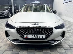 Photo of the vehicle Genesis G70