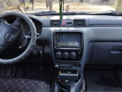 Сүрөт унаа Honda CR-V