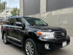 Фото авто Toyota Land Cruiser