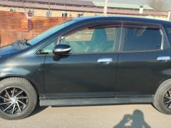 Photo of the vehicle Honda Fit