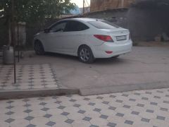 Сүрөт унаа Hyundai Solaris