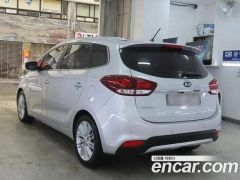 Фото авто Kia Carens