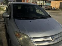 Photo of the vehicle Toyota Ist