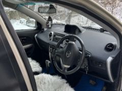 Photo of the vehicle Toyota Ist