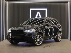 Photo of the vehicle BMW X5