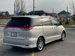 Фото авто Toyota Estima