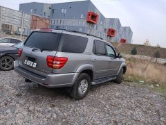 Photo of the vehicle Toyota Sequoia