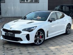 Сүрөт унаа Kia Stinger