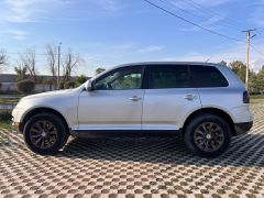 Фото авто Volkswagen Touareg