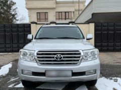 Photo of the vehicle Toyota Land Cruiser