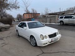 Photo of the vehicle Mercedes-Benz E-Класс