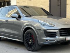 Сүрөт унаа Porsche Cayenne