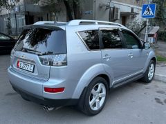 Фото авто Mitsubishi Outlander