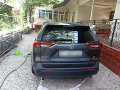 Сүрөт унаа Toyota RAV4