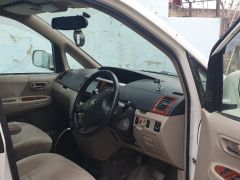 Сүрөт унаа Toyota Noah