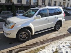 Photo of the vehicle Lexus GX