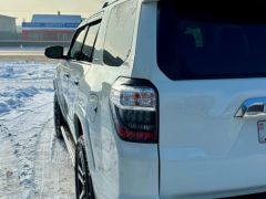 Photo of the vehicle Toyota 4Runner