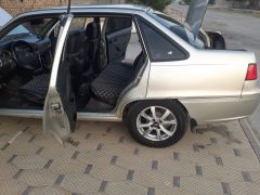 Сүрөт унаа Daewoo Nexia