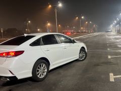 Photo of the vehicle Hyundai Sonata