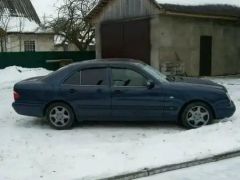 Photo of the vehicle Mercedes-Benz E-Класс