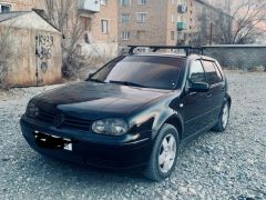 Photo of the vehicle Volkswagen Golf