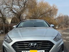 Photo of the vehicle Hyundai Sonata