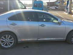 Photo of the vehicle Lexus ES