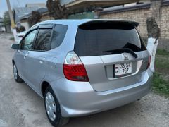 Photo of the vehicle Honda Jazz