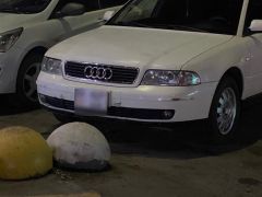 Photo of the vehicle Audi A4