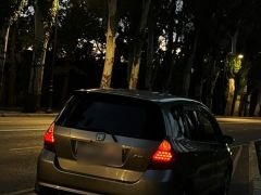 Фото авто Honda Fit