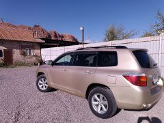 Фото авто Toyota Highlander