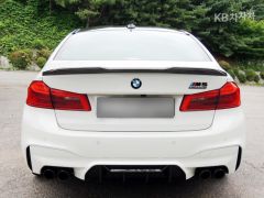 Фото авто BMW M5