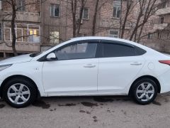 Photo of the vehicle Hyundai Solaris