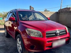 Сүрөт унаа Toyota RAV4